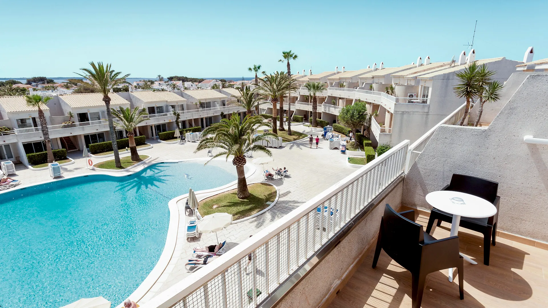Globales Los Delfines Cala'N Blanes  4*, Cala'N Blanes (Menorca)